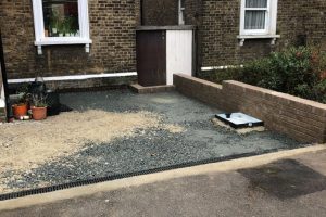 Resin driveway preparation and retaining walls 3